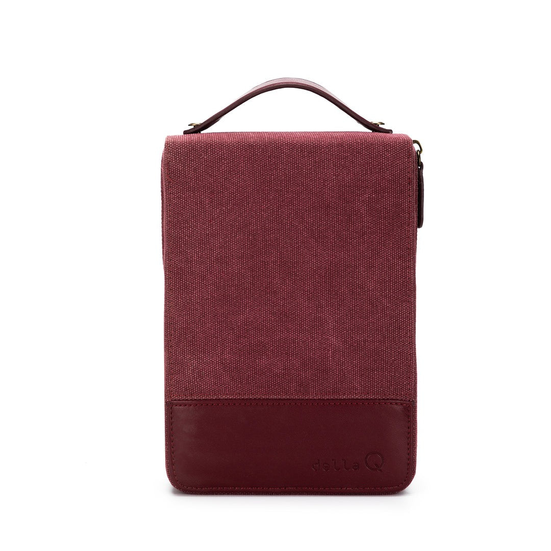 Della Q Maker's Circular Needlecase