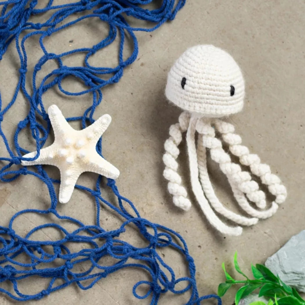 Toft Mini Crochet Kit-Mike the Jellyfish