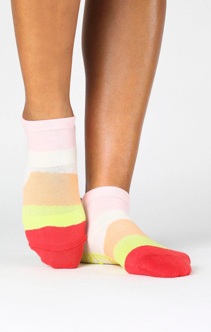 Pointe Studio - Women's Layered Striped Full Foot Grip Sock Rose