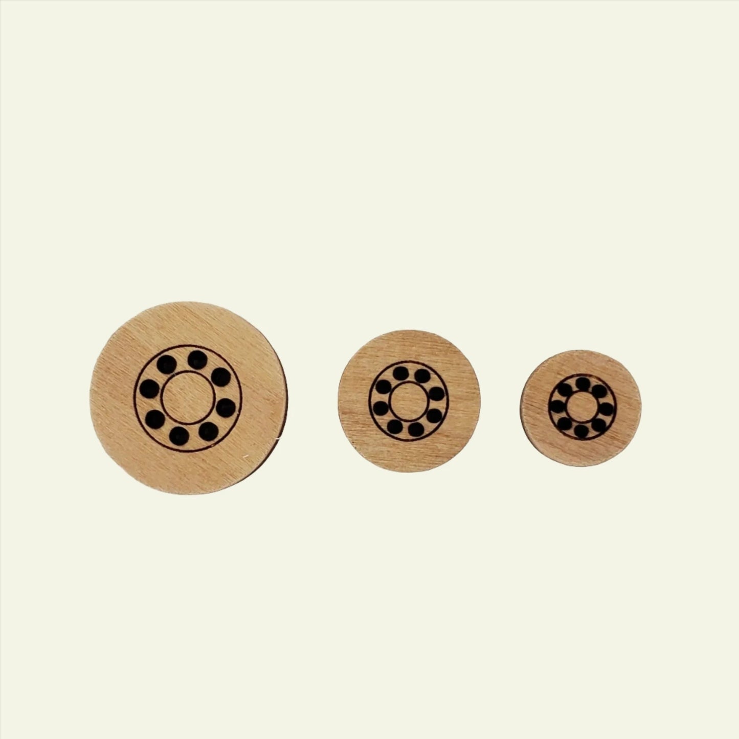Katrinkles 8 Hole Stitchable Buttons