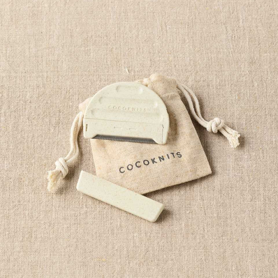 Cocoknits Fuzz Off Comb