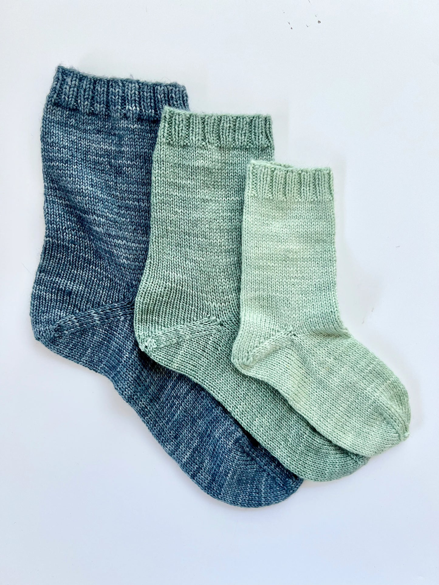 Base Doodle Top-Down Socks - Fingering - Physical Pattern