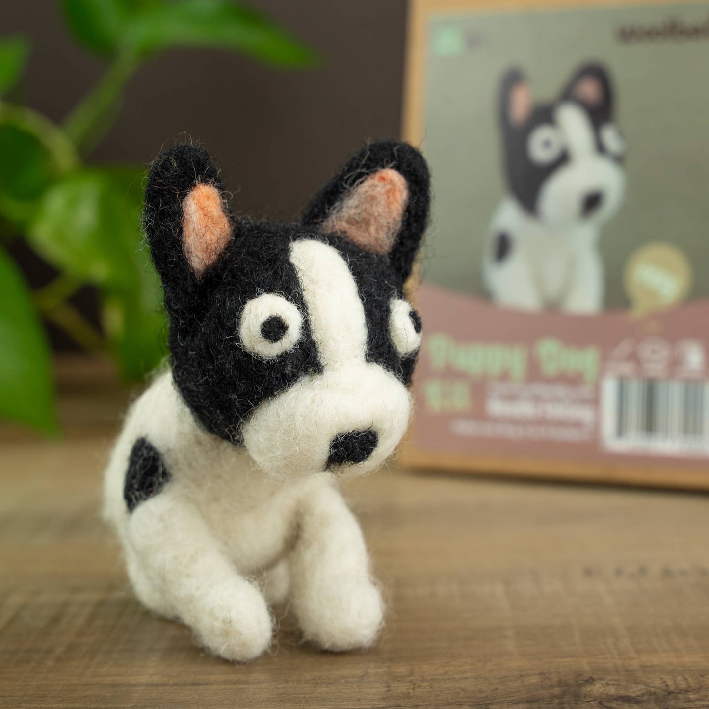Woolbuddy DIY Needle Felting Kit - Puppy Dog