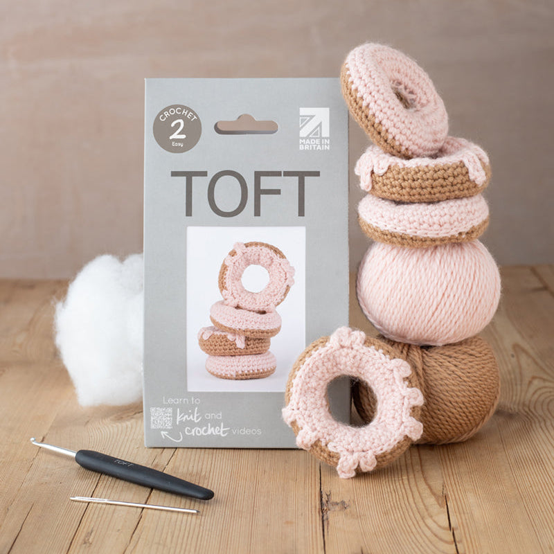 Toft Mini Crochet Kit - Mini Doughnut