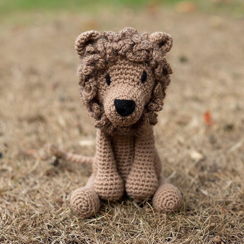 Toft Crochet Kit- Rufus the Lion