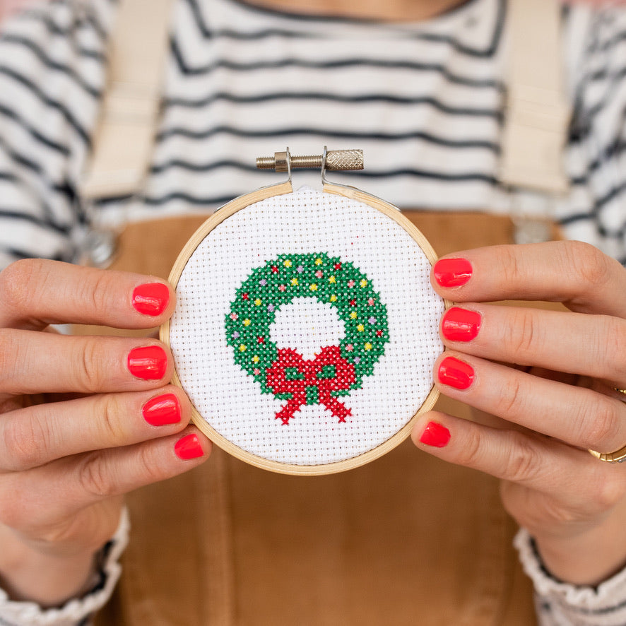 Cotton Clara Beginner Christmas Wreath Cross Stitch Kit