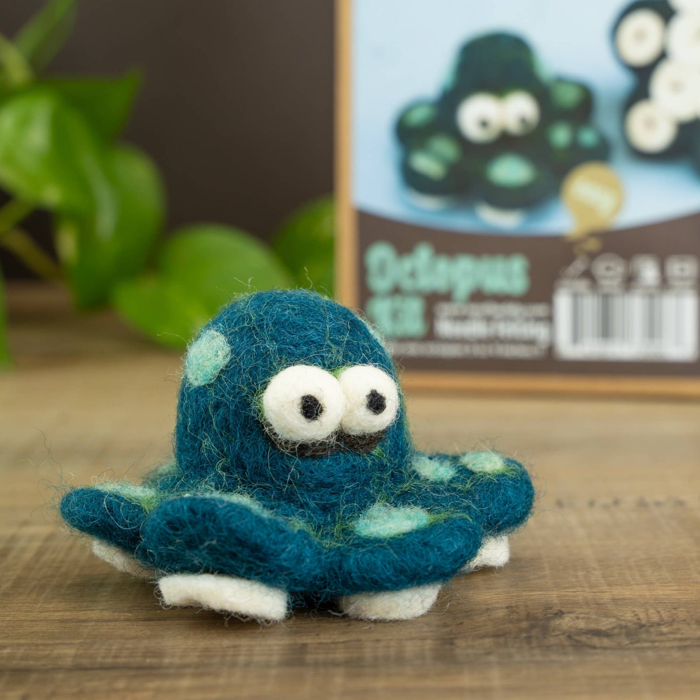 Woolbuddy DIY Needle Felting Kit - Octopus