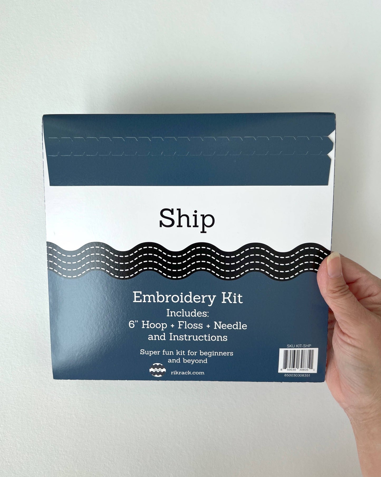 Rikrack Ship Embroidery Kit