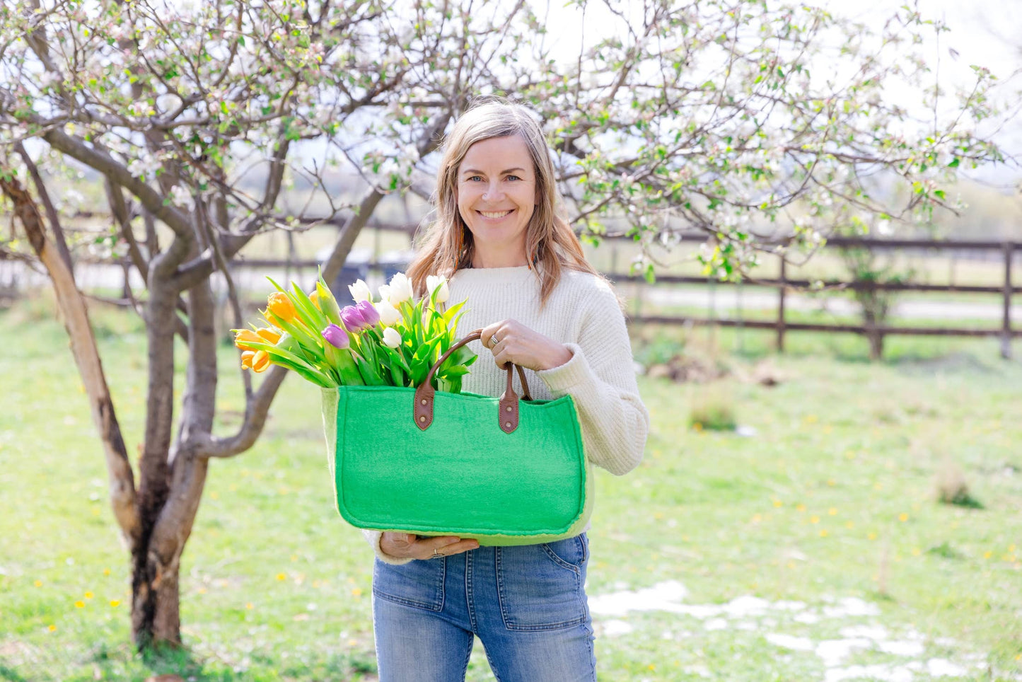 The Grab-&-Go Carry All | Felt Wool Tote Bag | Orchid