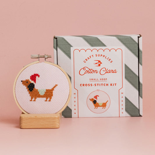 Cotton Clara Beginner Christmas Dachshund Cross Stitch Kit
