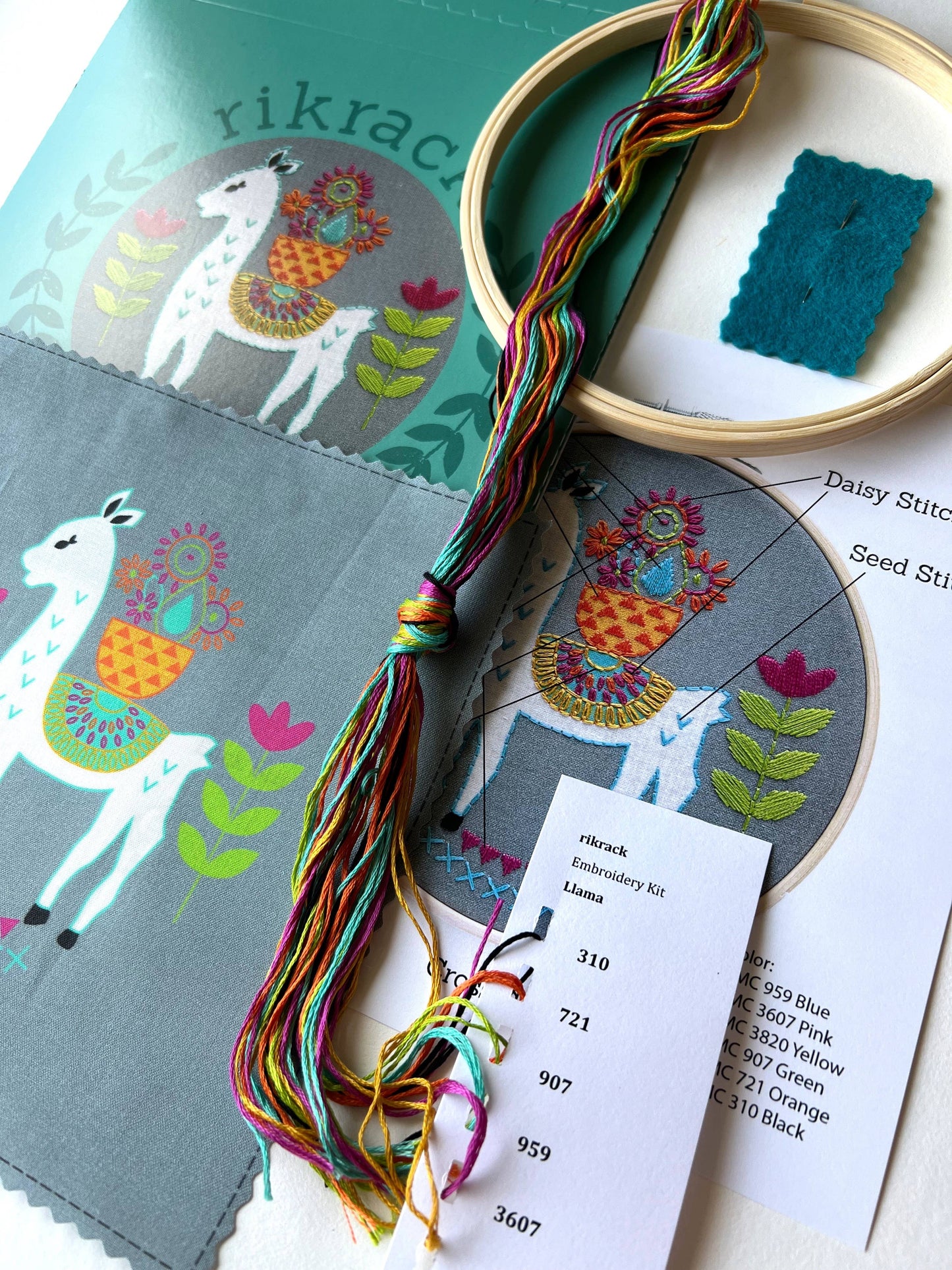Rikrack Llama Embroidery Kit