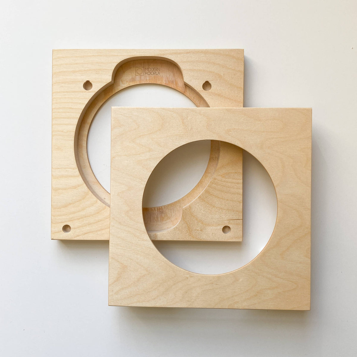 Modern Embroidery Hoop Frame for 6" Hoops: Natural / Circle