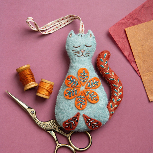Corinne Lapierre Folk Cat Felt Craft Mini Kit