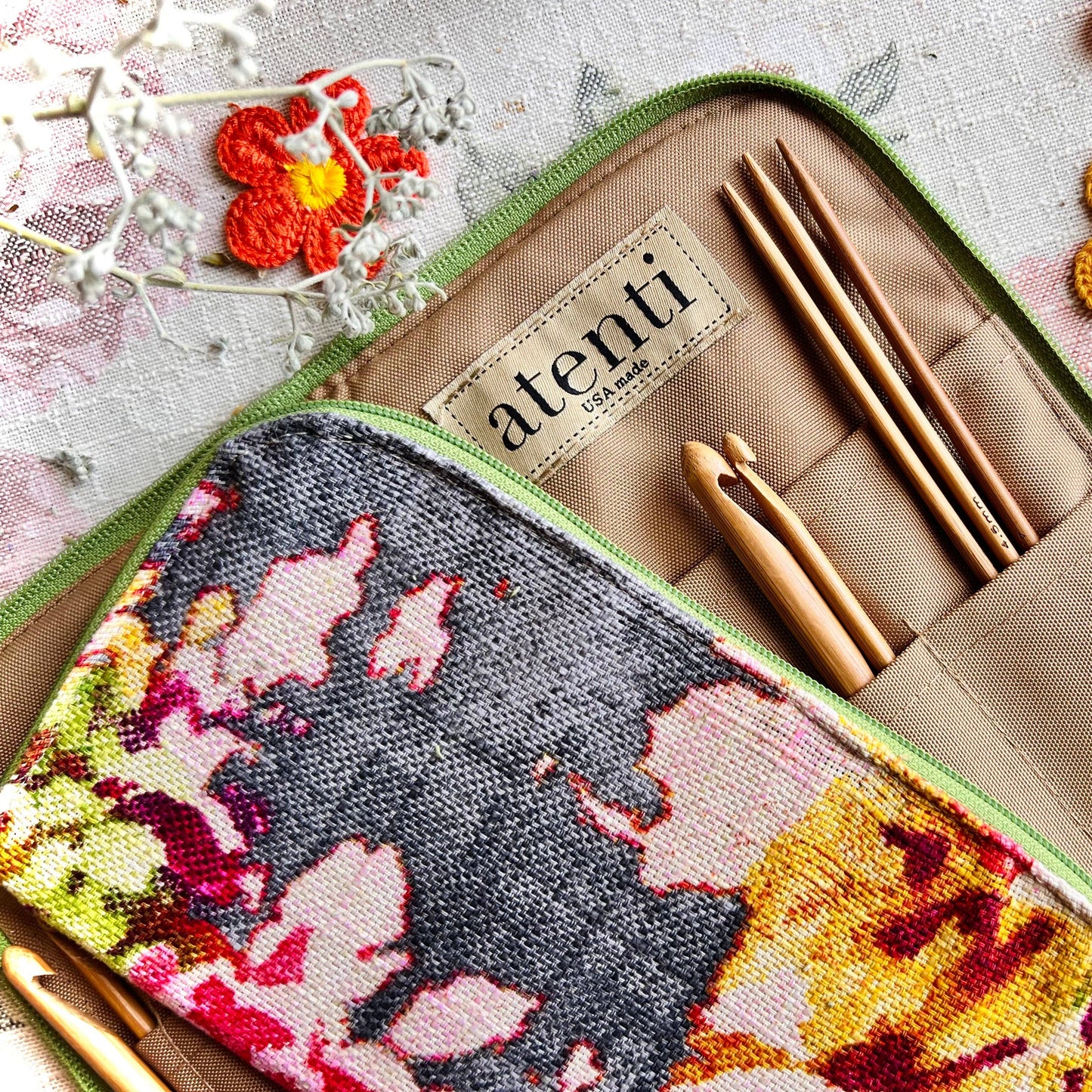 Atenti Blossom Grey Needles, Hooks, and Tools Case