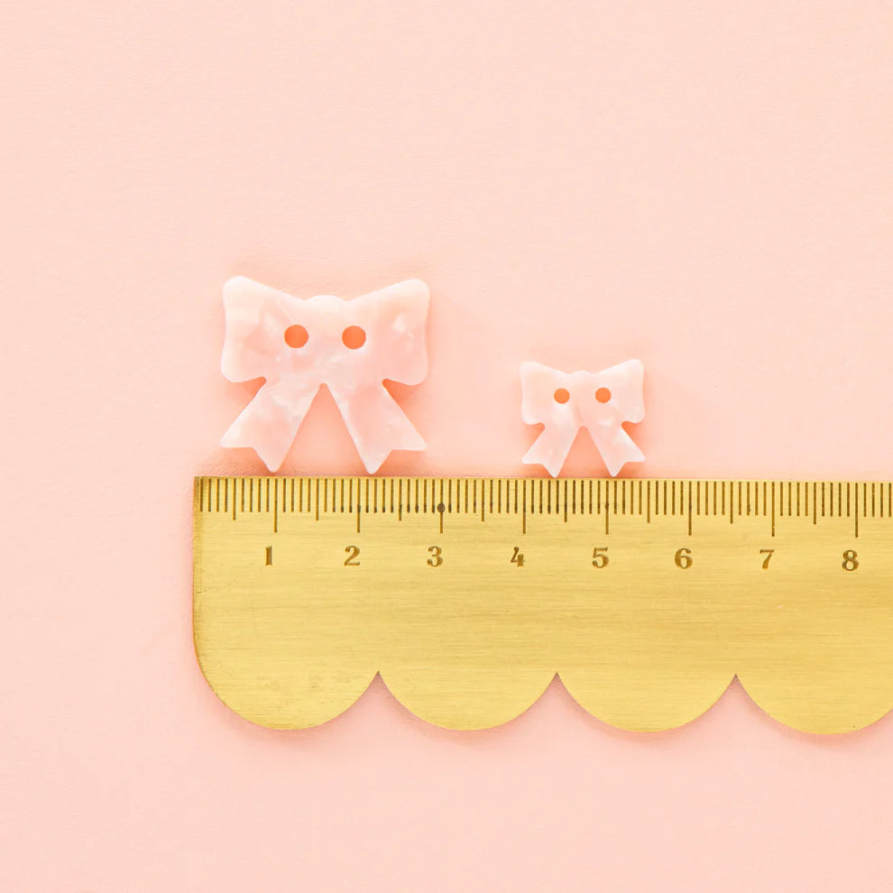 Sarah Hearts Pink Bow Buttons