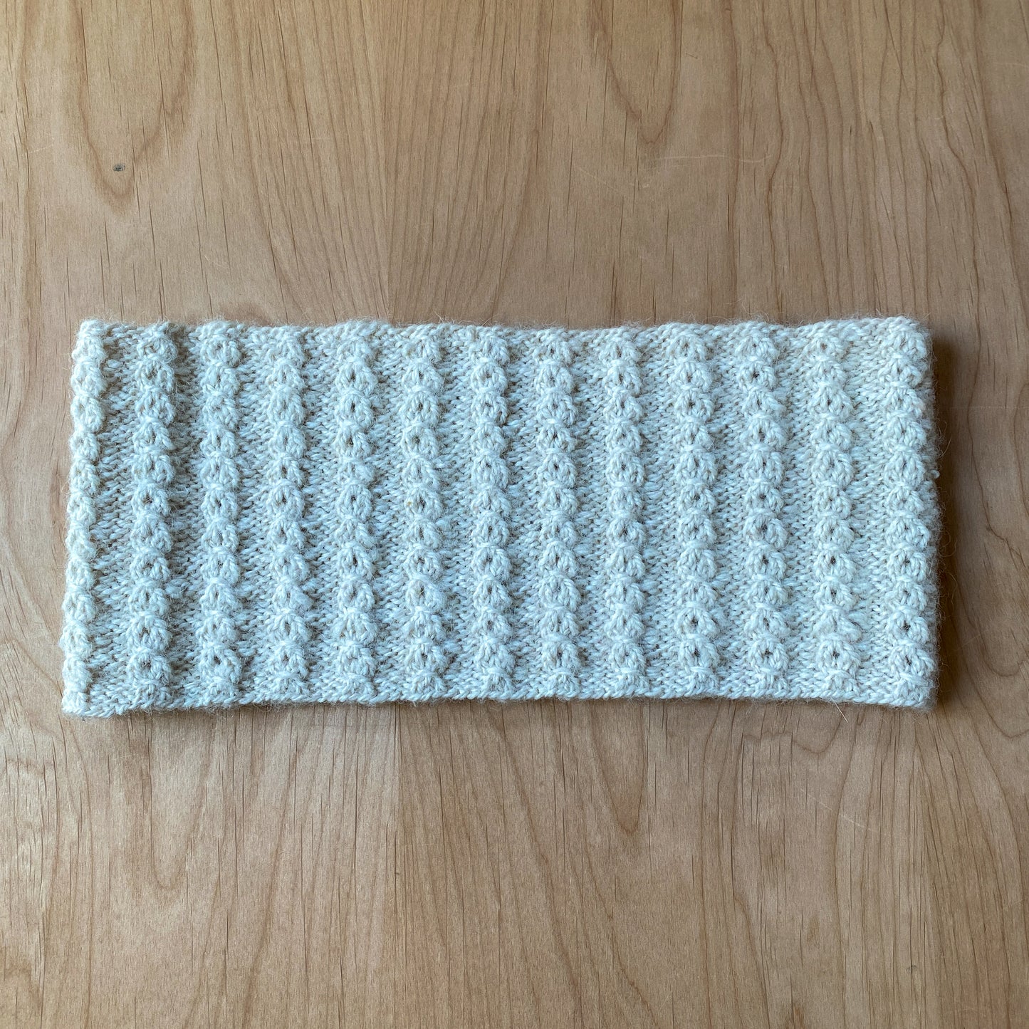 Eyelet Rope Cowl Pattern