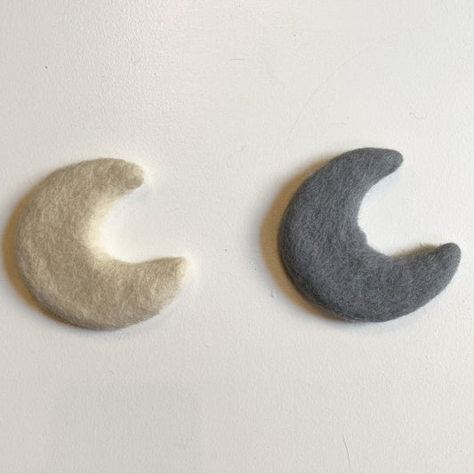 Felt Moons