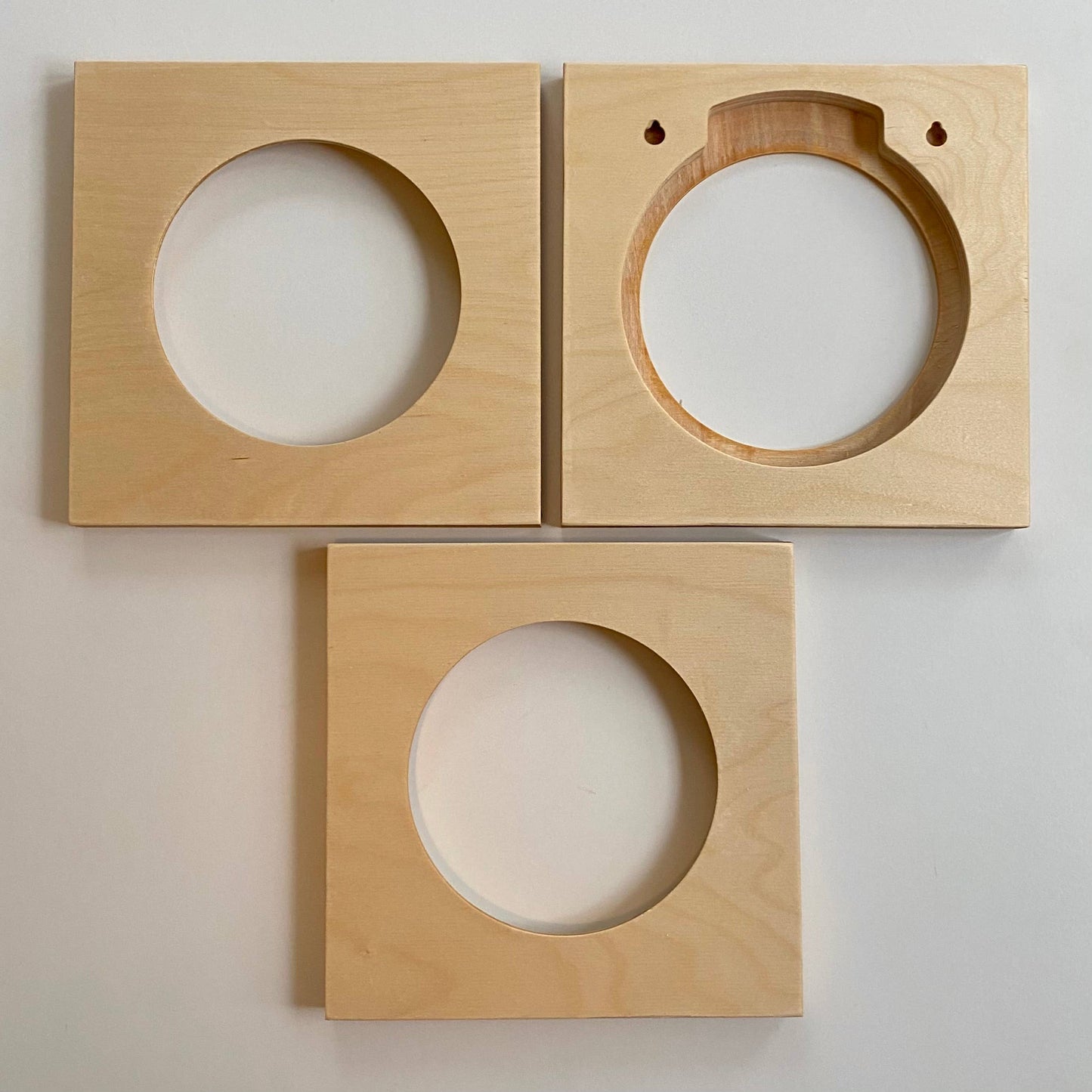 Modern Embroidery Hoop Frame for 6" Hoops: Caramel / Circle