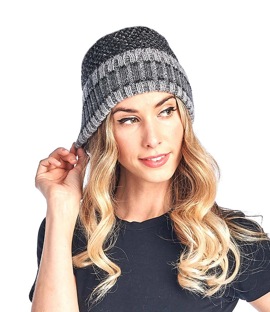 Shupaca Alpaca - Alpaca Beanie - Carrera - Onyx
