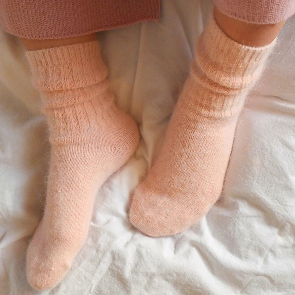 ELMNTL - Super Soft Wool Socks - Peach