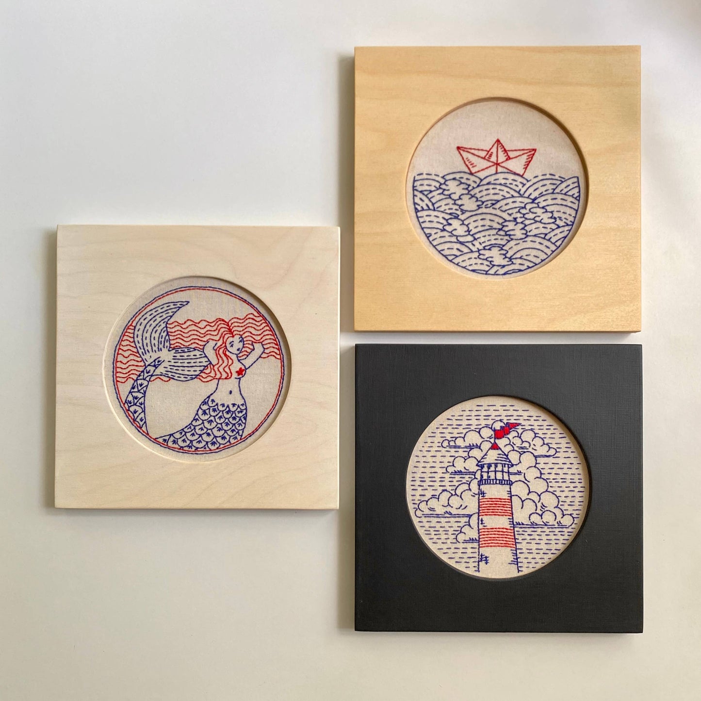 Modern Embroidery Hoop Frame for 6" Hoops: Natural / Circle