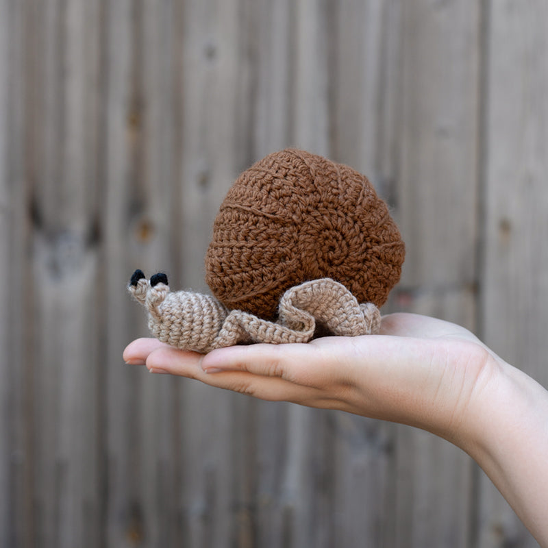 Toft Mini Crochet Kit - Mini Otis the Snail – Cast Away Yarn Shop