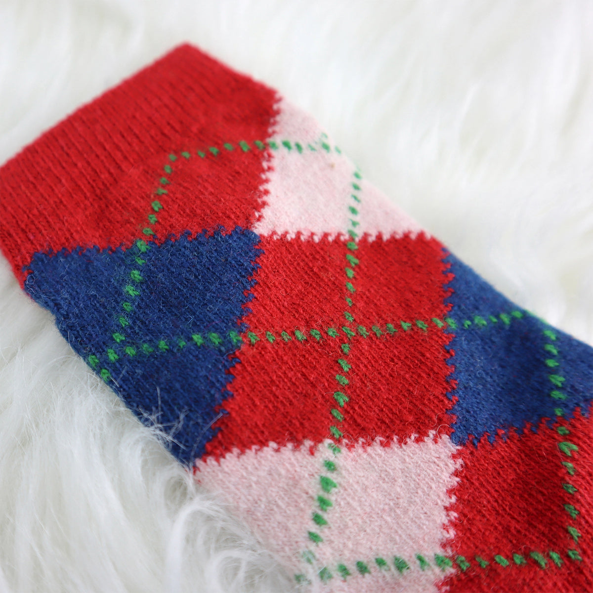 7DAYSSOCKS - Women’s Winter Thick Wool Knit Crew Socks, Red Angora Argyle