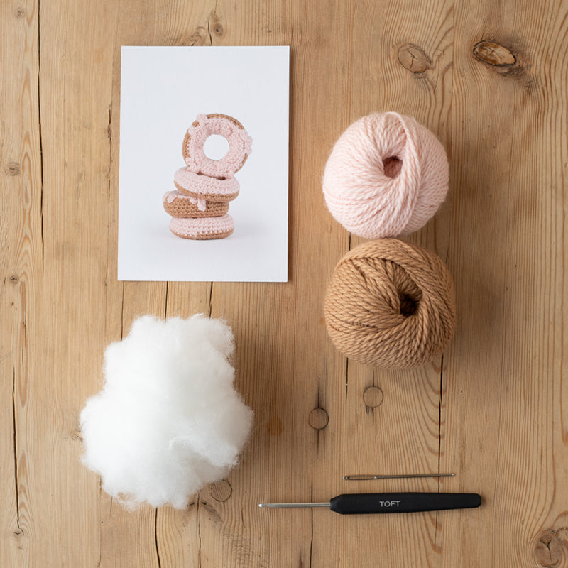 Toft Mini Crochet Kit - Mini Doughnut