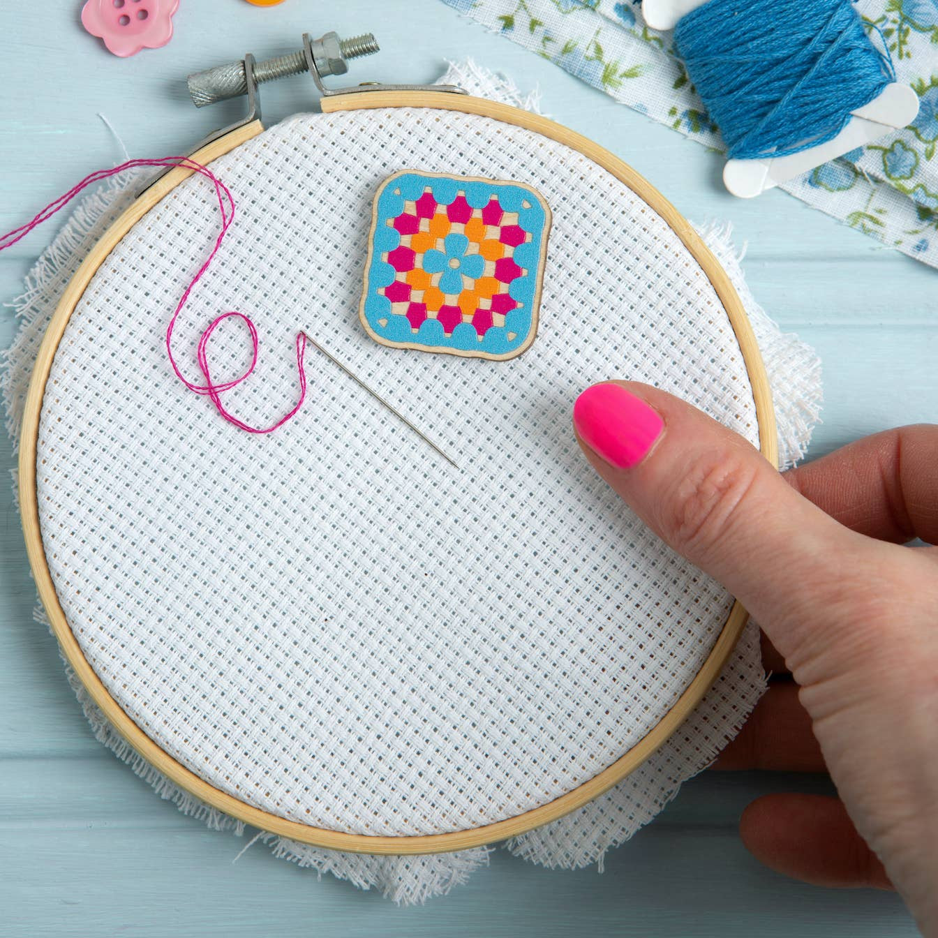 Granny Square Crochet Magnetic Needle Minder