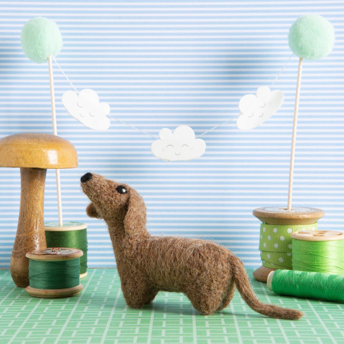 Dachshund - Mini Needle Felting Craft Kit