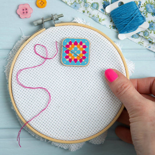 Granny Square Crochet Magnetic Needle Minder