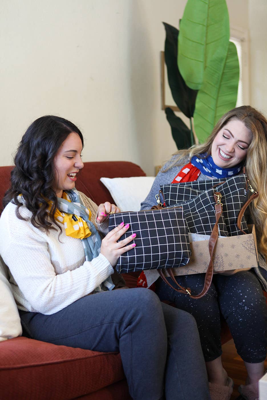 Maika Pouch - Belvedere - Large