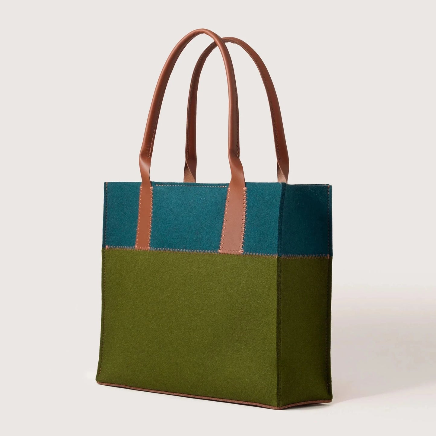 Moss & Kombu Sienna Jaunt Merino Wool Tote