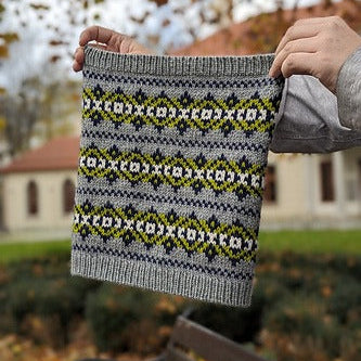 Colorwork Cowl: Learn Fair Isle Knitting
