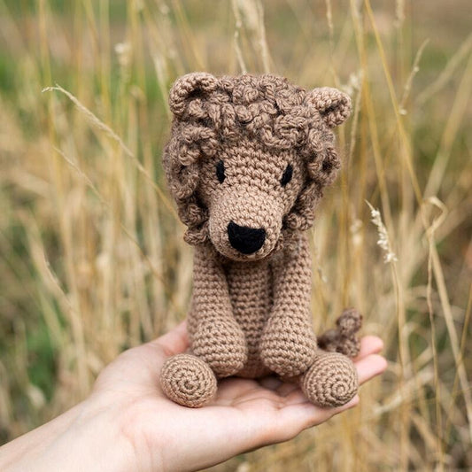 Toft Crochet Kit- Rufus the Lion