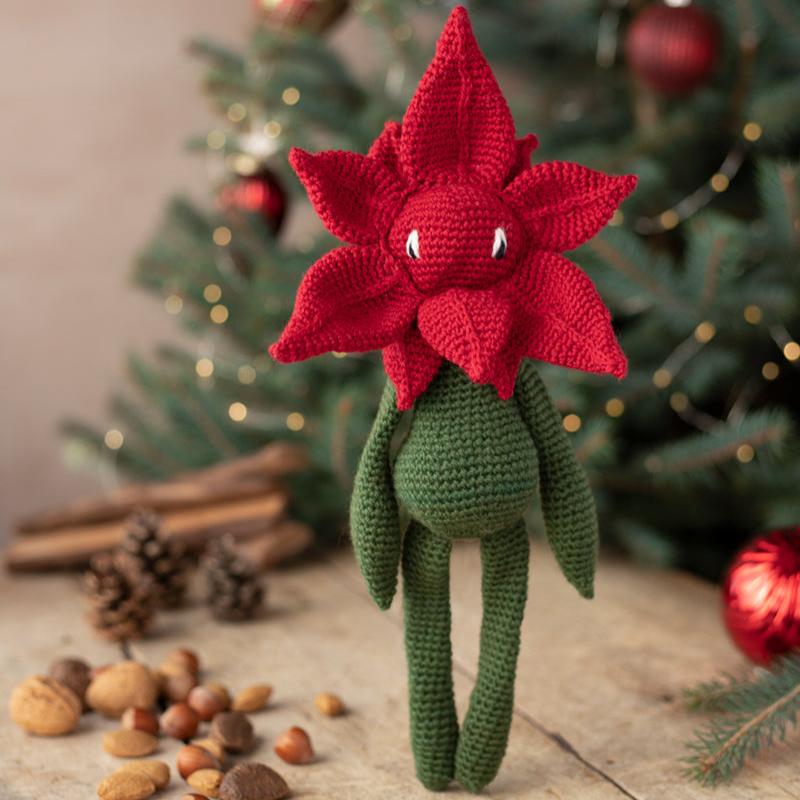 Toft Crochet Kit- Poinsetta